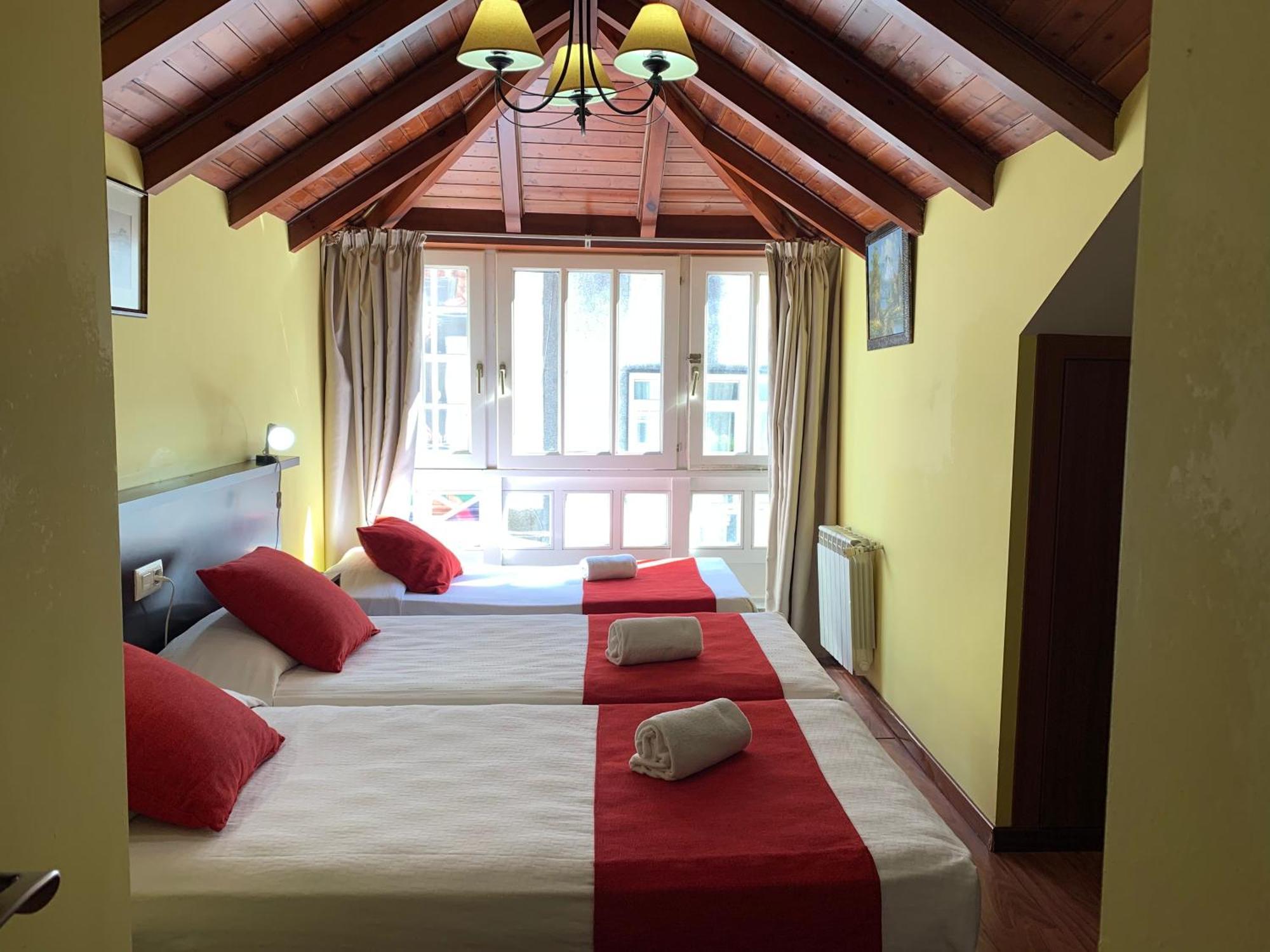 Hostal Hotil Coruna Centro A Coruna Luaran gambar
