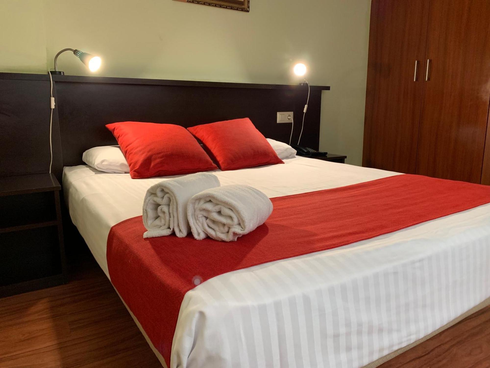 Hostal Hotil Coruna Centro A Coruna Luaran gambar
