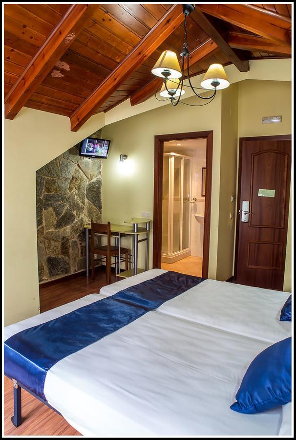 Hostal Hotil Coruna Centro A Coruna Luaran gambar