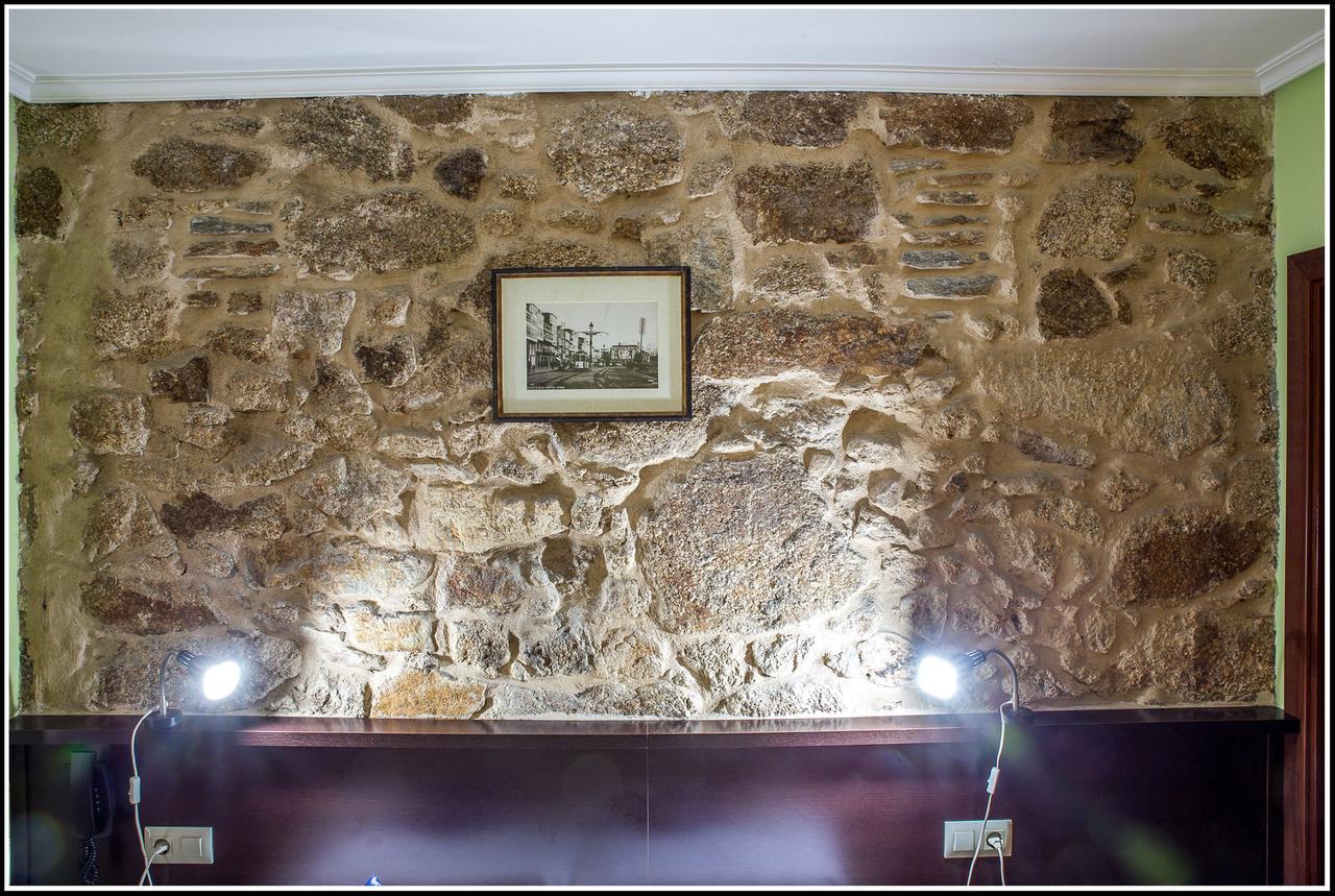 Hostal Hotil Coruna Centro A Coruna Luaran gambar