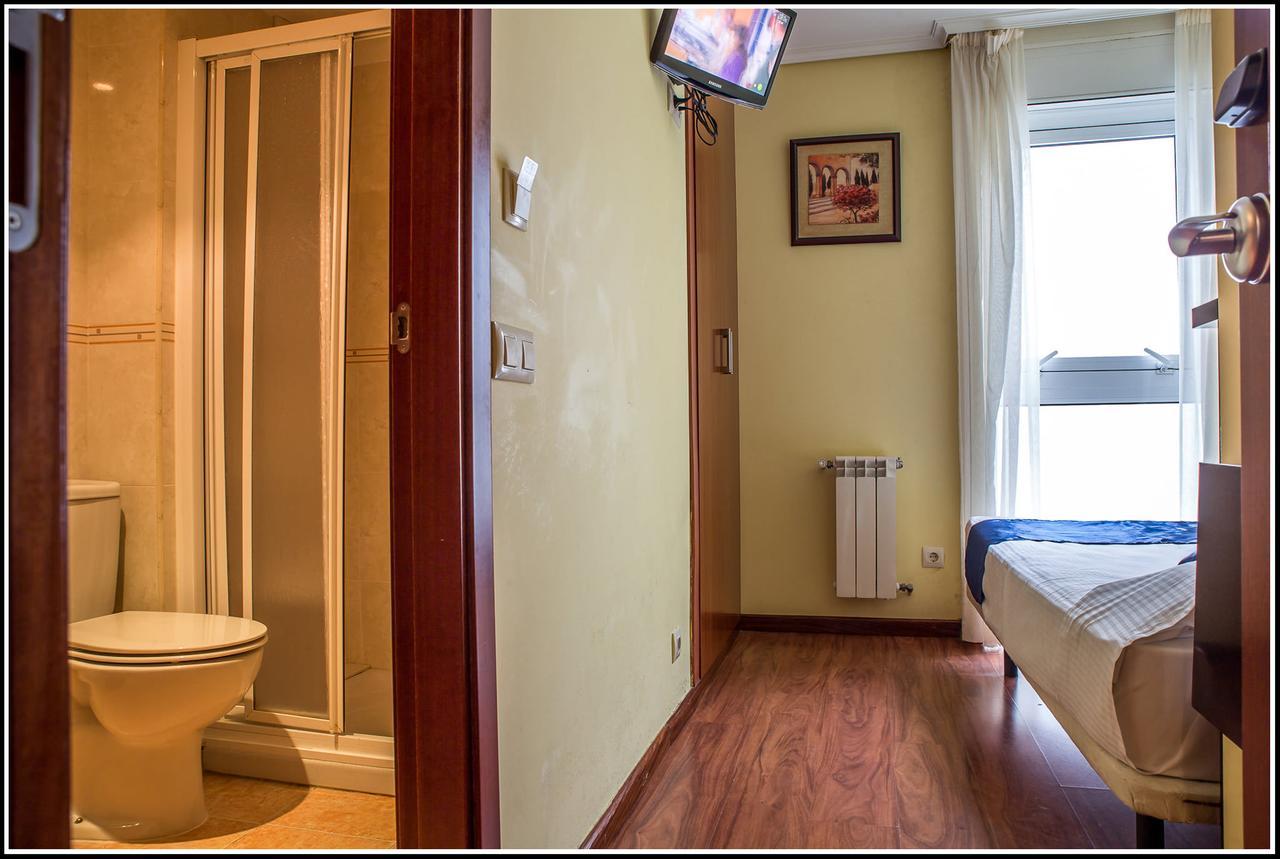 Hostal Hotil Coruna Centro A Coruna Luaran gambar