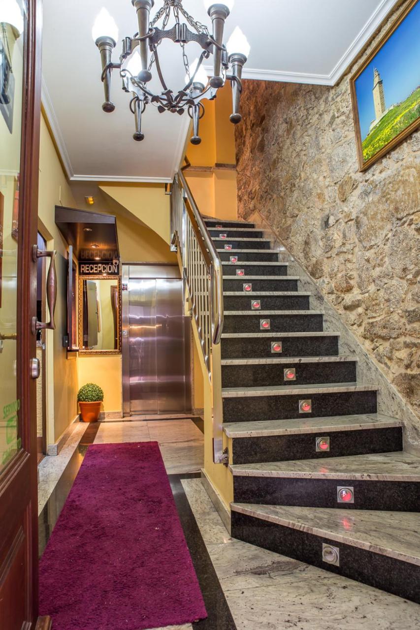Hostal Hotil Coruna Centro A Coruna Luaran gambar